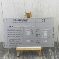 Шильда металева з механічним гравіюванням на причіп